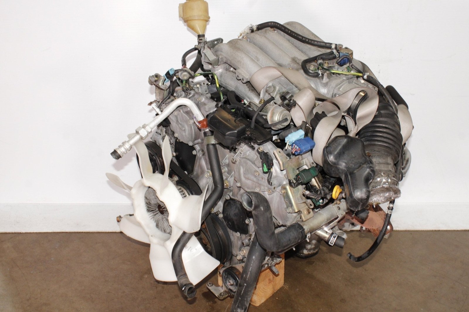 2001-2004 Nissan Pathfinder 3.5L Motor VQ35DE Engine - Image 3